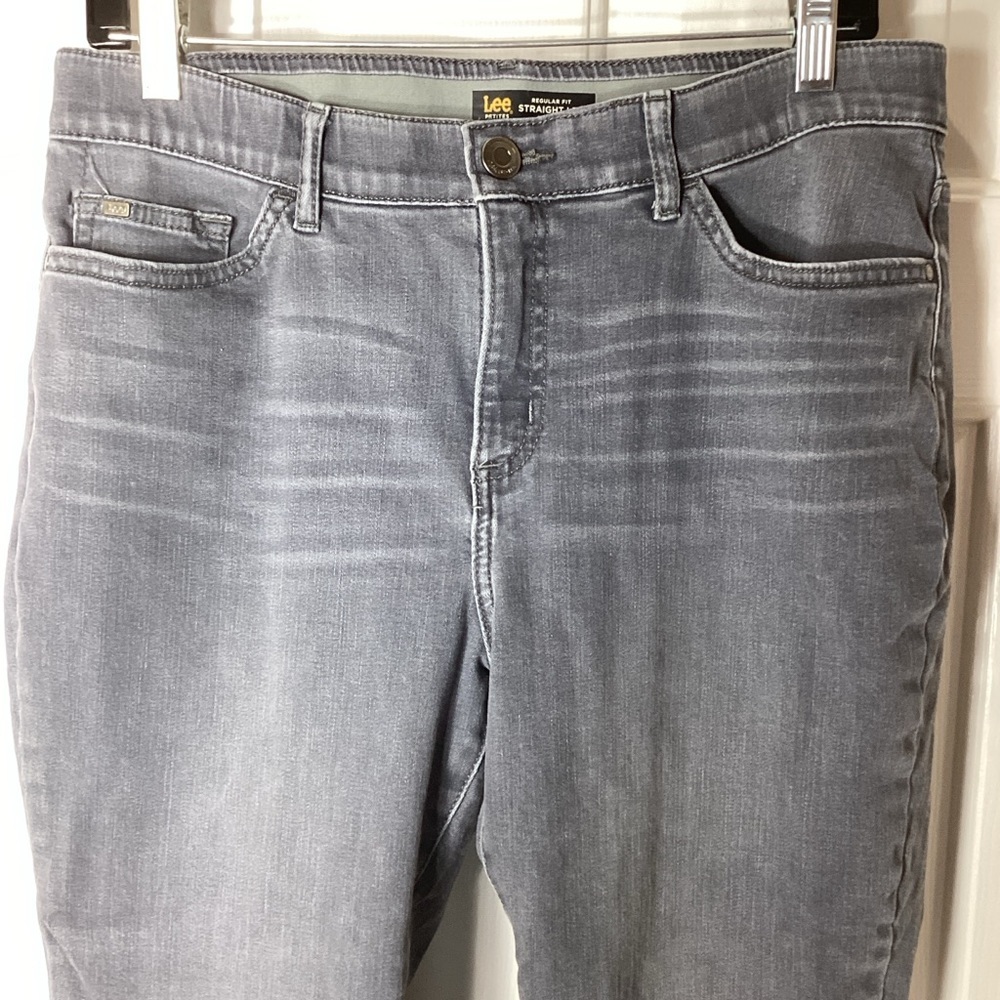 Lee Women's Straight Leg Flex Motion Gray Jeans Sz 12P - Picture 2 of 12
